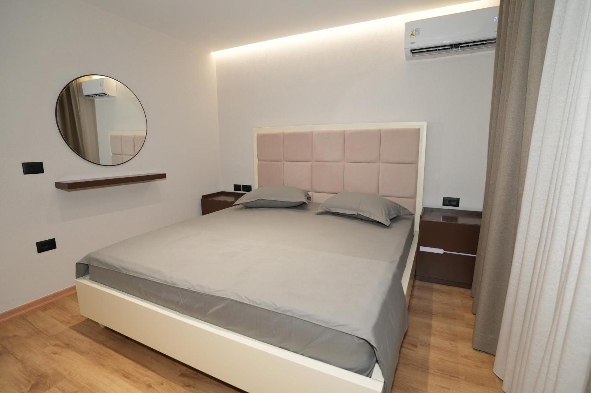 Rs Skendo Apartments Gjirokaster Ngoại thất bức ảnh
