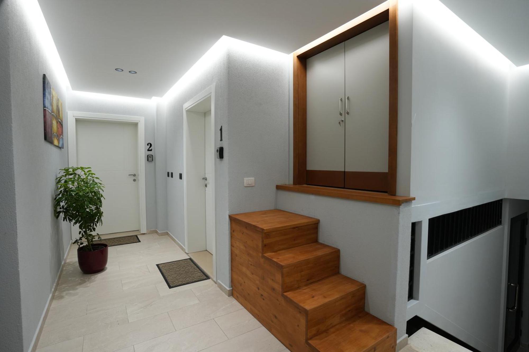 Rs Skendo Apartments Gjirokaster Ngoại thất bức ảnh