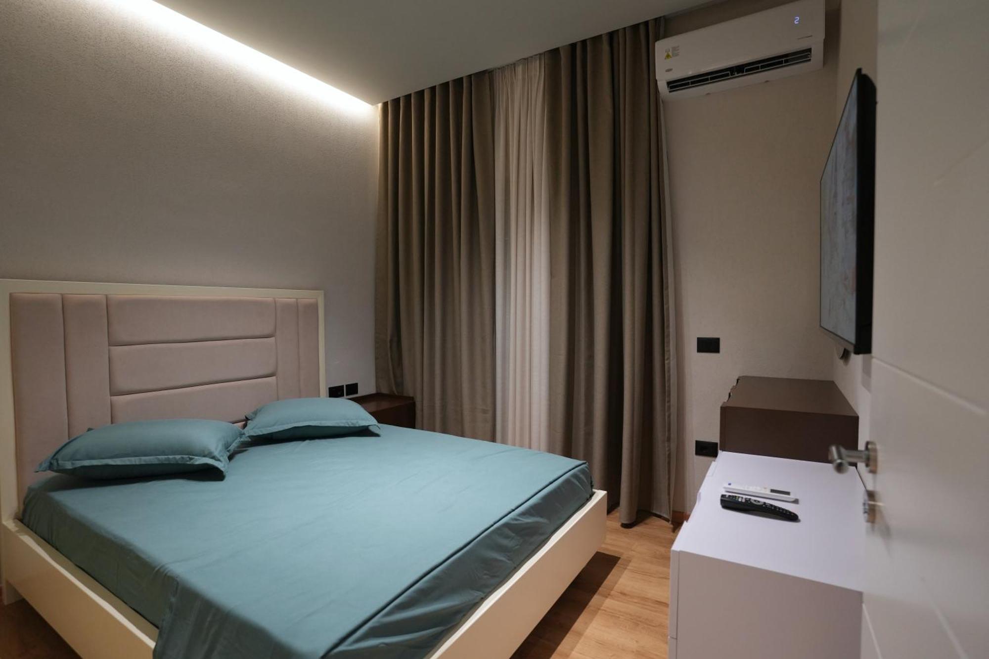 Rs Skendo Apartments Gjirokaster Ngoại thất bức ảnh