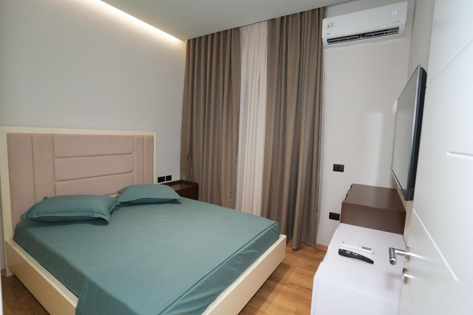 Rs Skendo Apartments Gjirokaster Ngoại thất bức ảnh